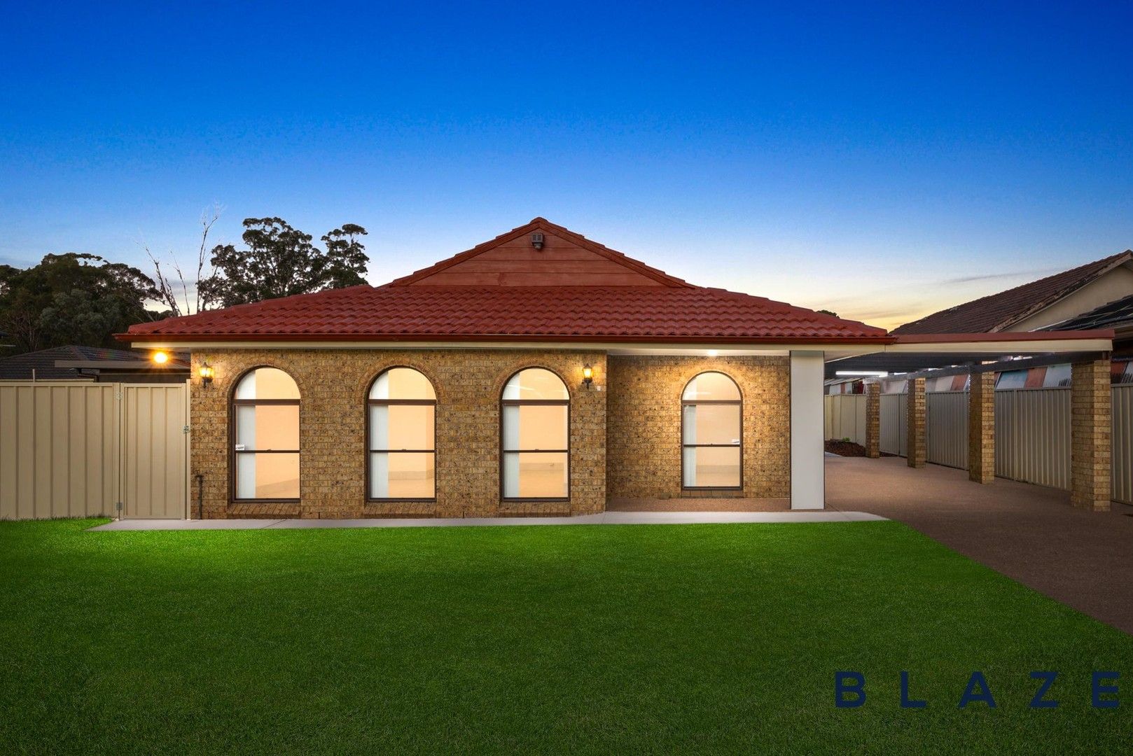 4 Witt Close, Edensor Park NSW 2176, Image 0