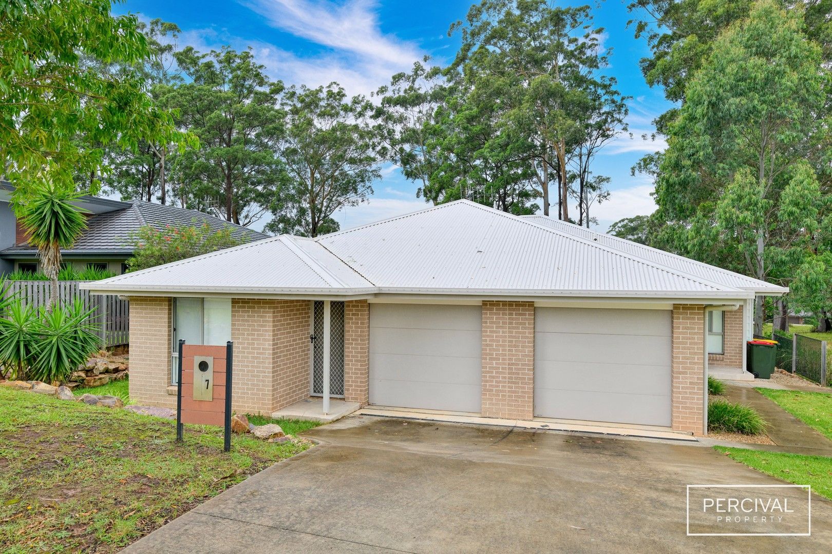 4 bedrooms Semi-Detached in 7 Paris Lane PORT MACQUARIE NSW, 2444