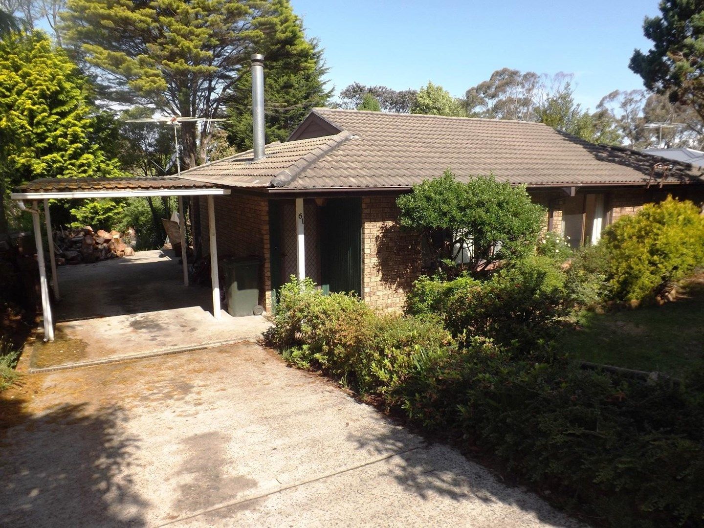 3 bedrooms House in 61 Hill Street WENTWORTH FALLS NSW, 2782