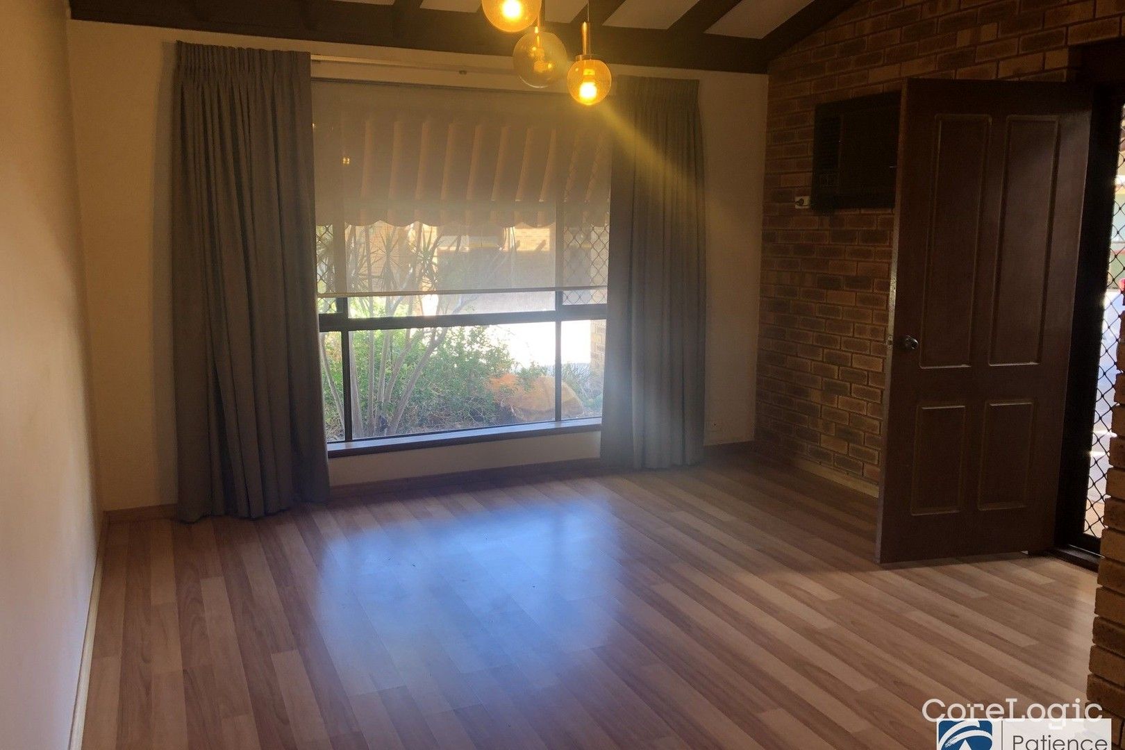 2 bedrooms House in 8/472-474 Crawford Road DIANELLA WA, 6059