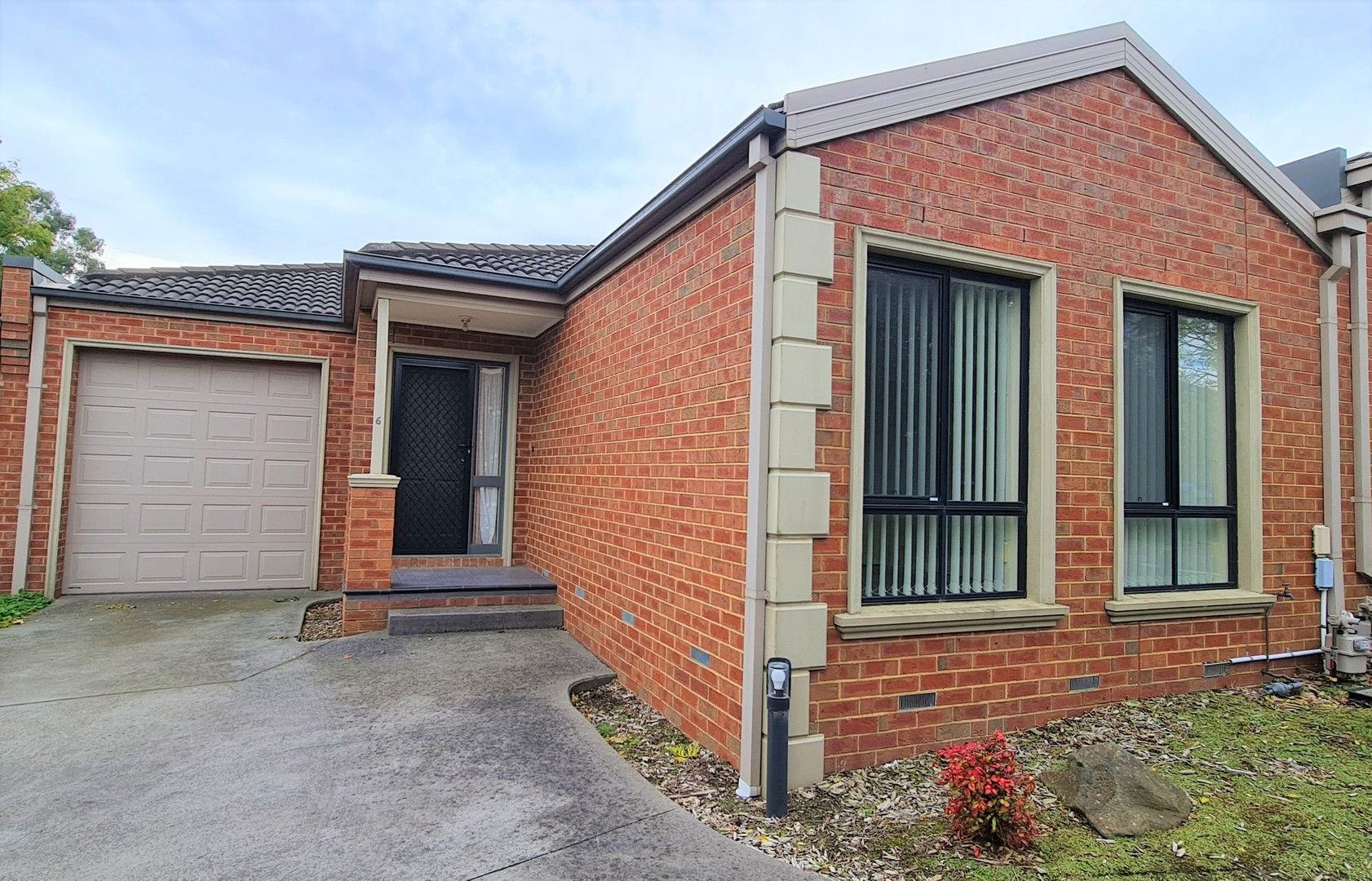 3 bedrooms Apartment / Unit / Flat in 6/18 New Street RINGWOOD VIC, 3134