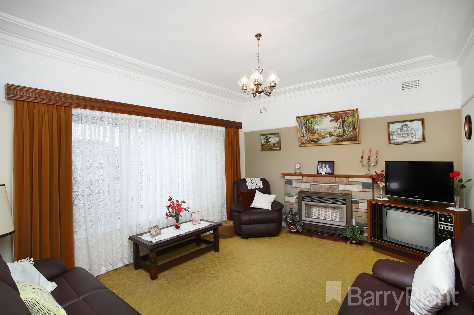 3 Barnett Street, Sunshine VIC 3020, Image 2