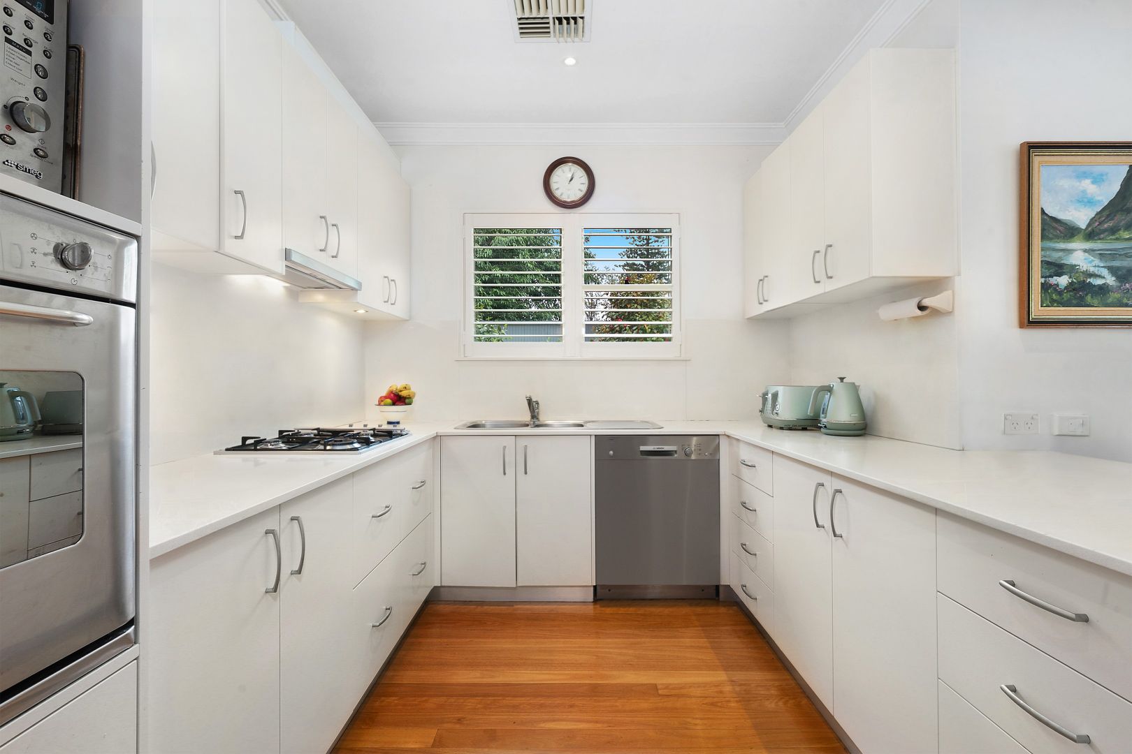 1A Shinfield Avenue, St Ives NSW 2075, Image 2