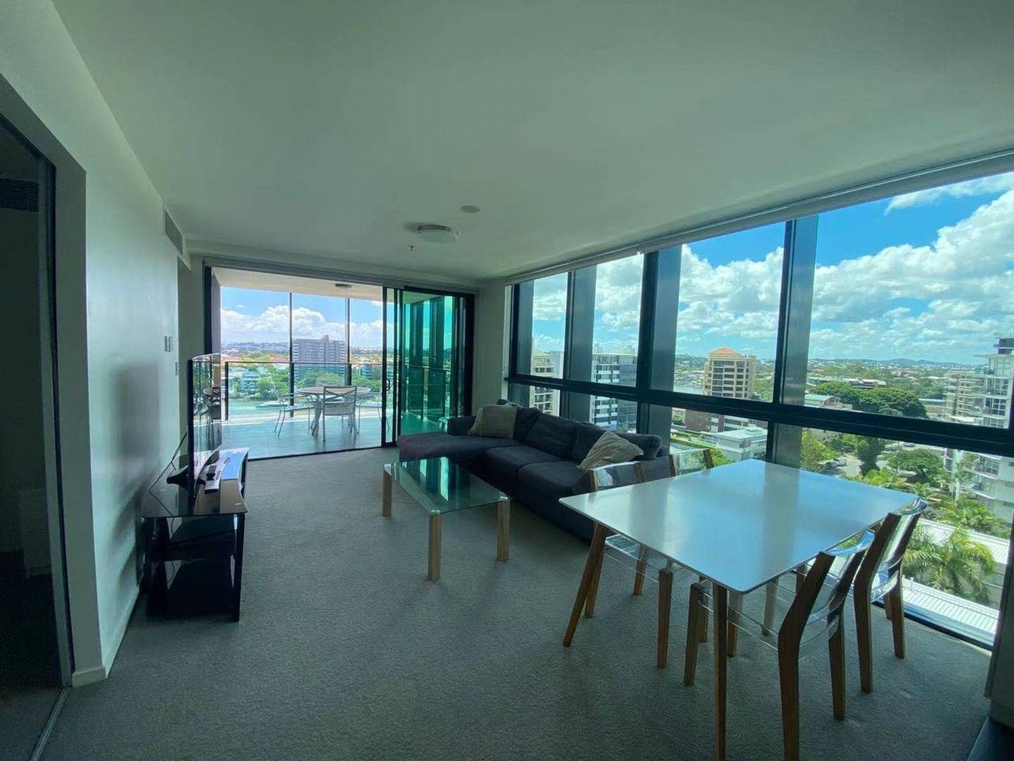 2 bedrooms Apartment / Unit / Flat in 18 THONE KANGAROO POINT QLD, 4169