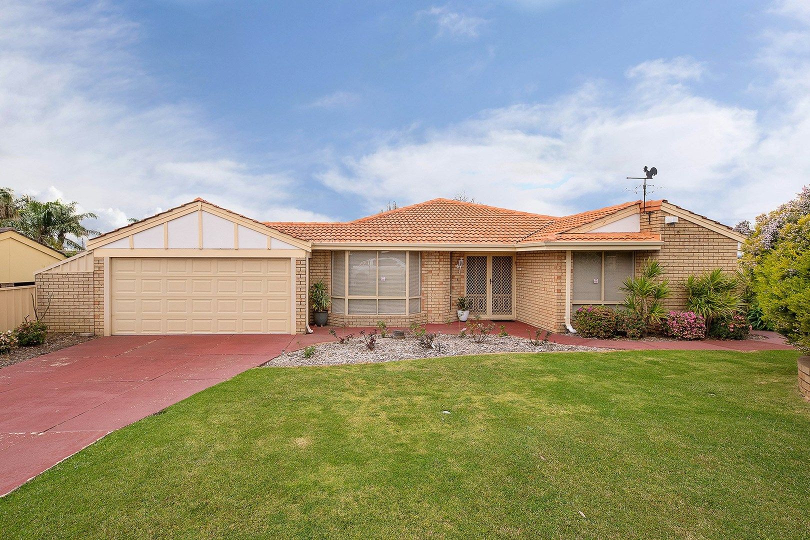 18 Blaize Close, Leeming WA 6149, Image 0