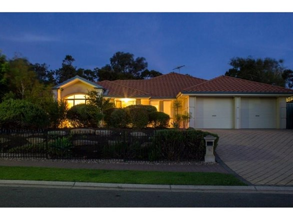 12 Annabelle Drive, Hallett Cove SA 5158