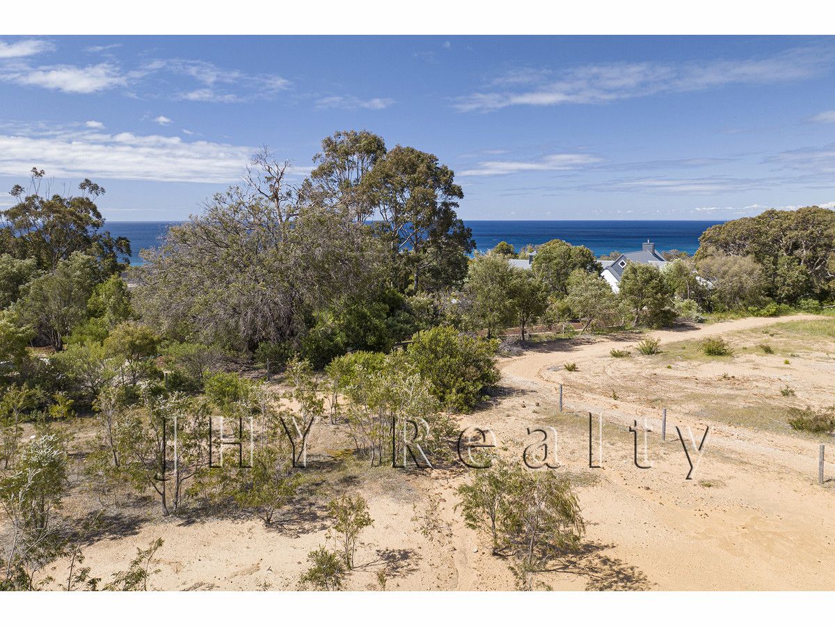 11 Seaview Rise, Eagle Bay WA 6281, Image 1