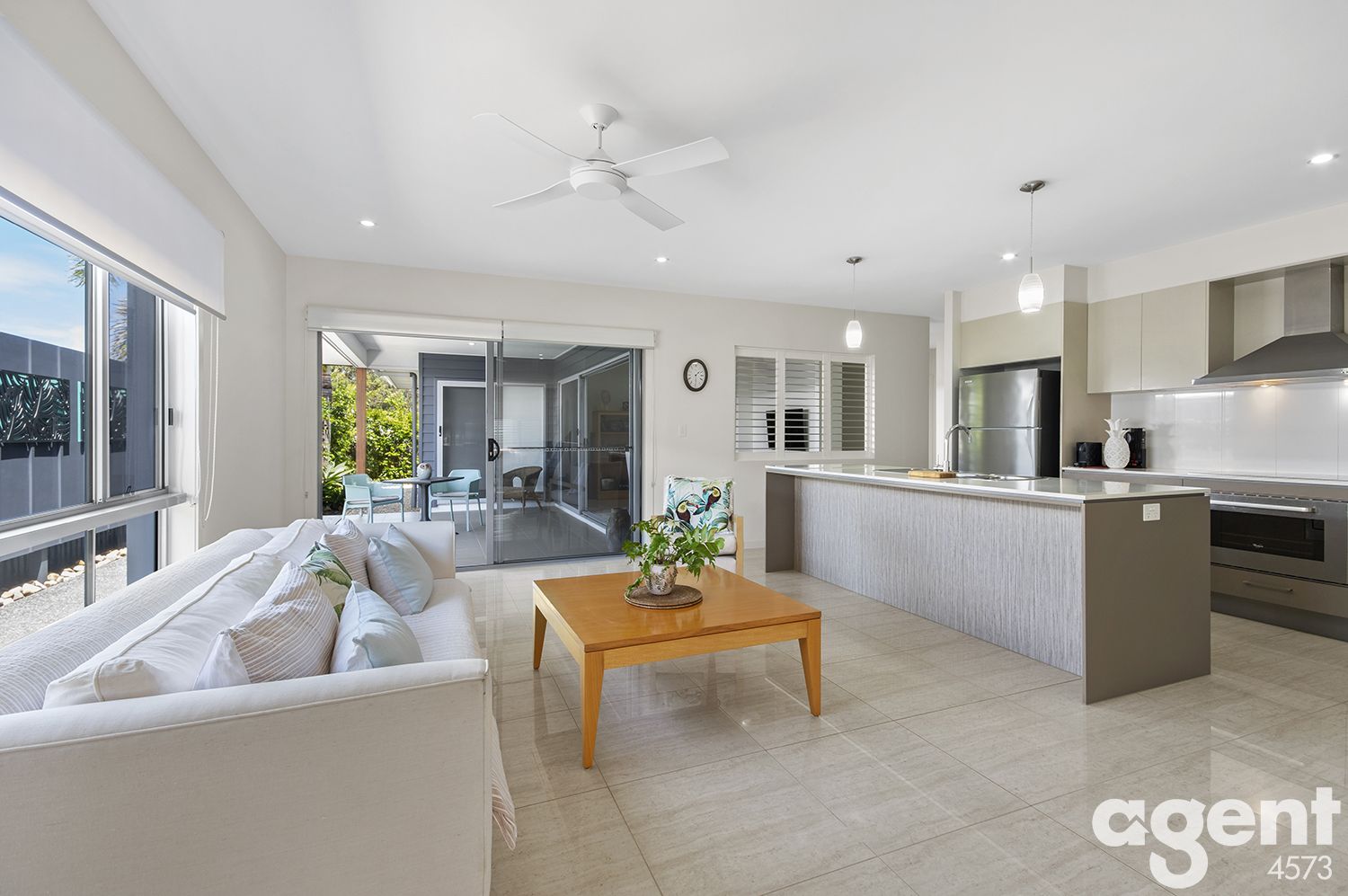 10 Goldfinch Close, Peregian Springs QLD 4573, Image 1