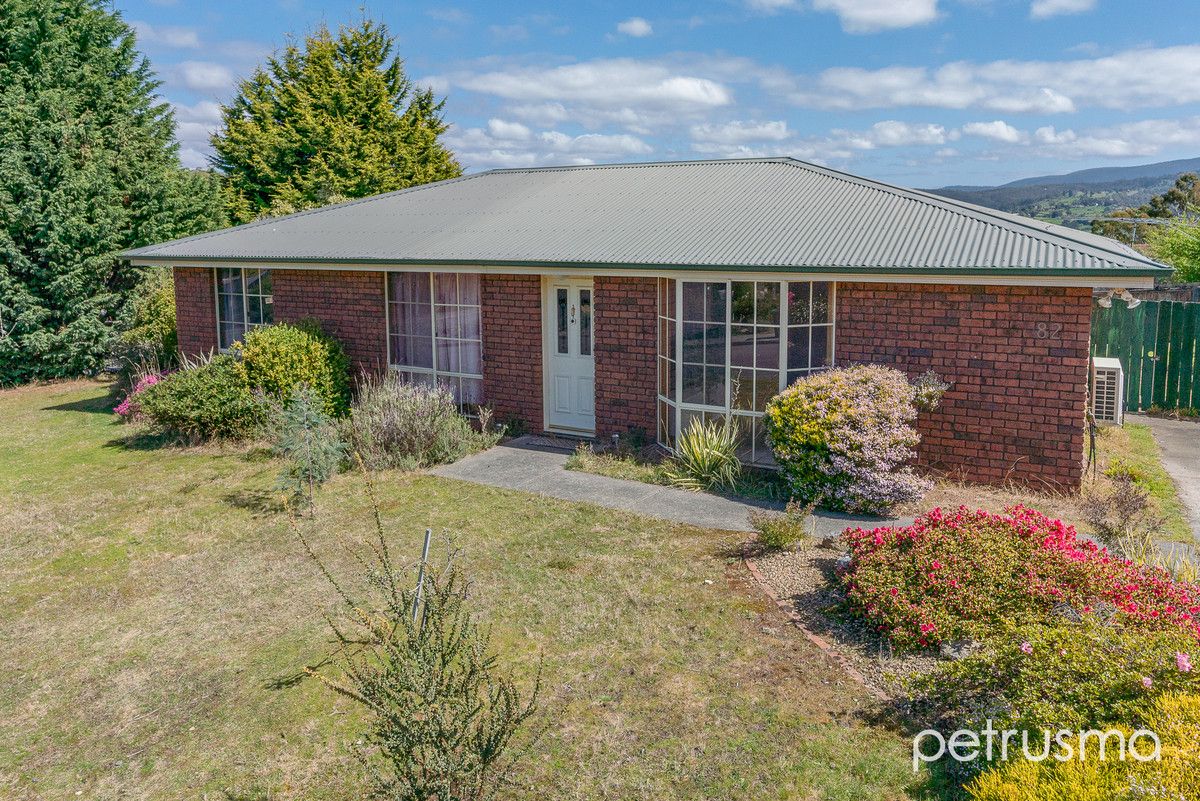 82 Hutchins Street, Kingston TAS 7050, Image 1