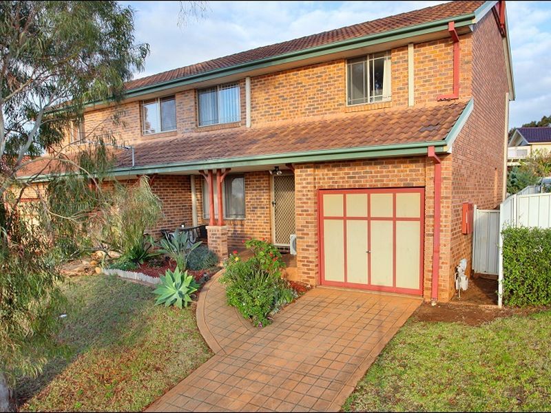 27 Griffin Place, DOONSIDE NSW 2767, Image 0