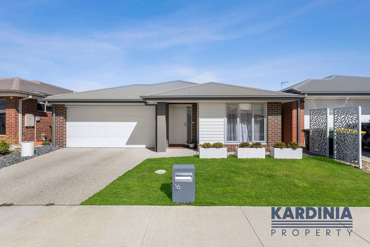 16 Beaumont Avenue, Charlemont VIC 3217, Image 0