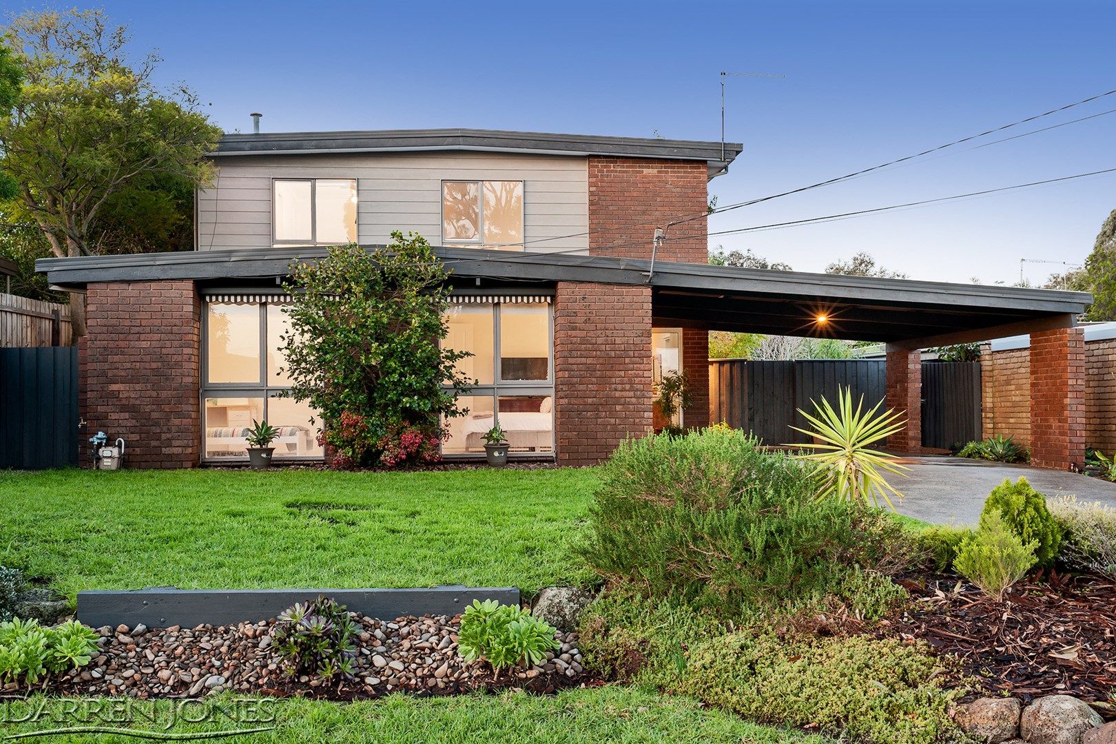 37 Narbethong Drive, Greensborough VIC 3088, Image 0