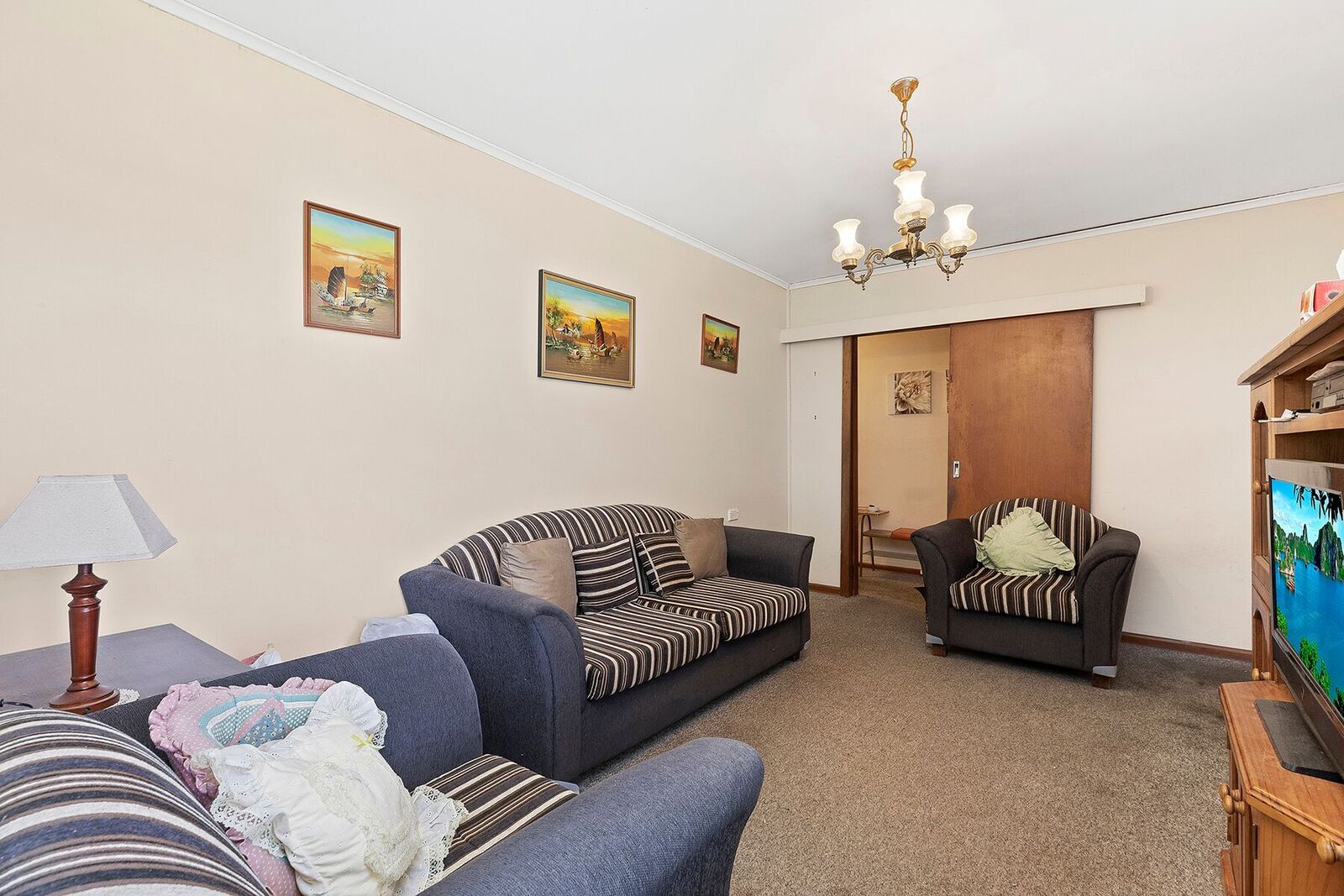 58 Maxwells Avenue, Ashcroft NSW 2168, Image 2