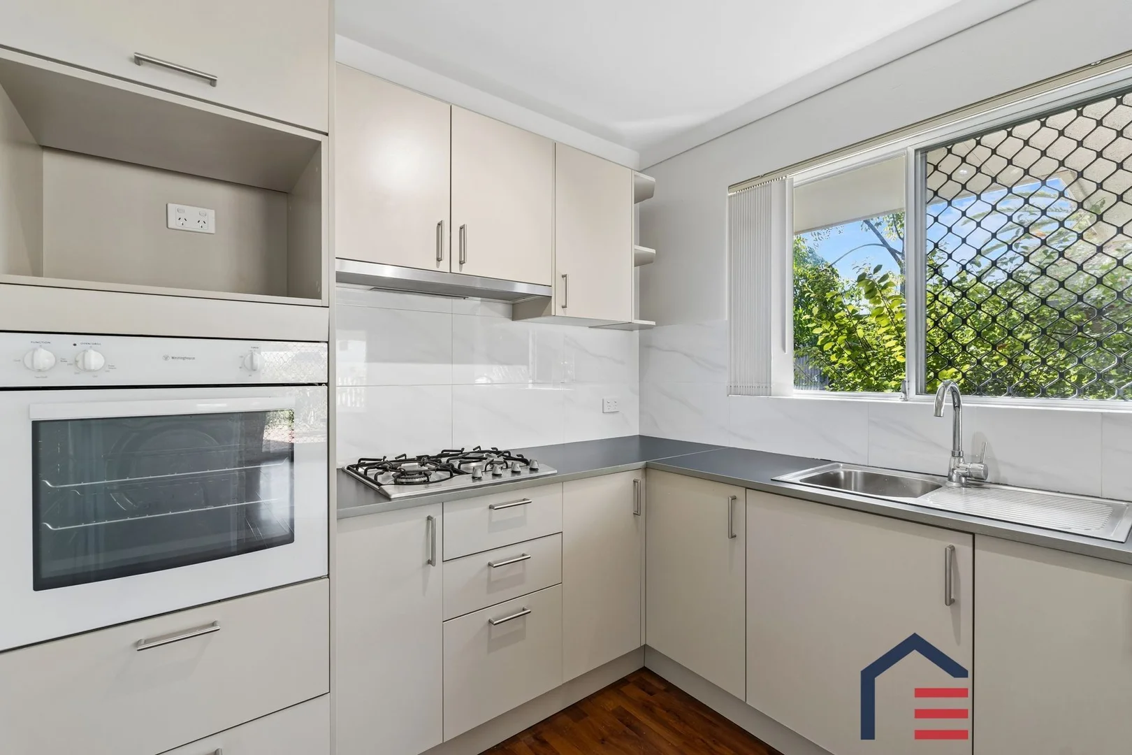 Additional image 11 of 3 Campbell Dr, Hillarys WA 6025