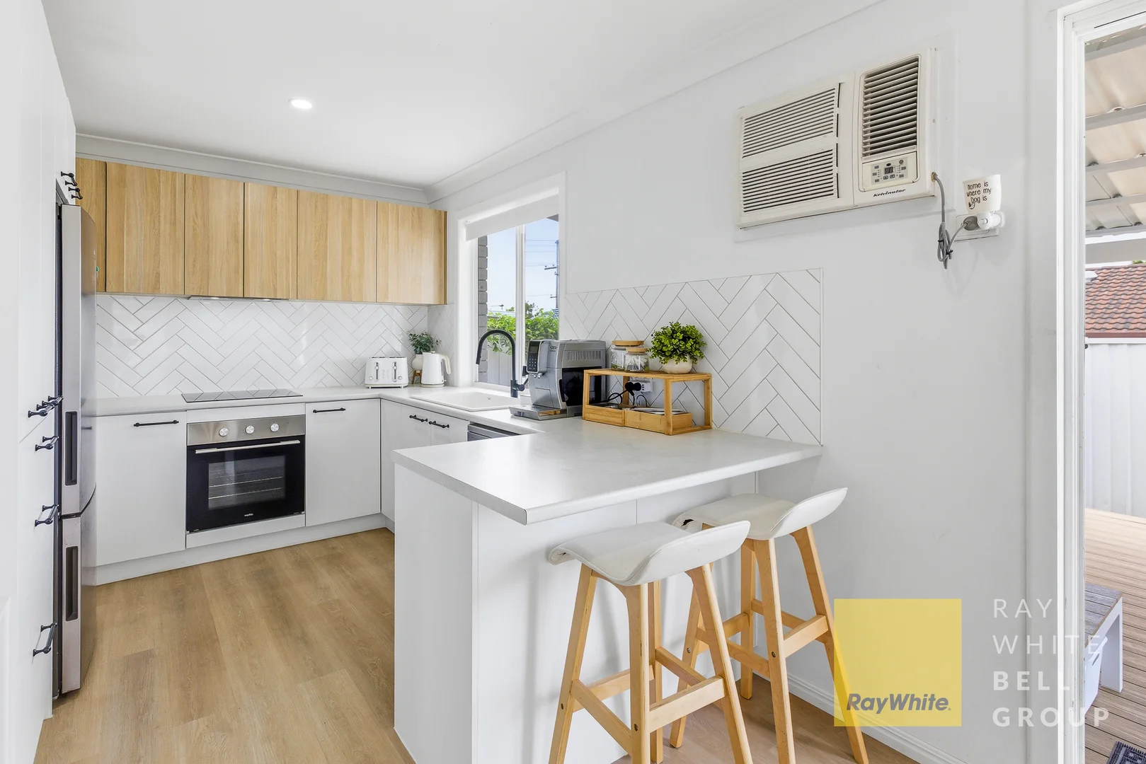 Additional image 6 of 2/9 Beitz Avenue, Labrador QLD 4215