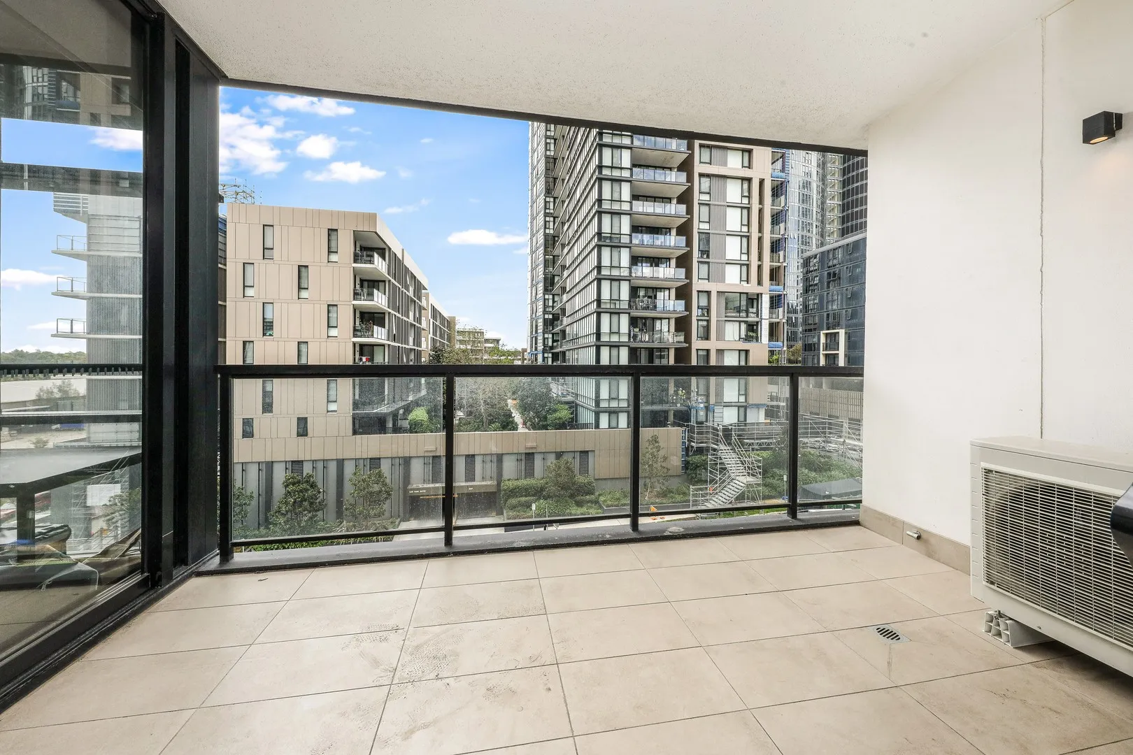 Apartment in Sydney, Wentworth Point