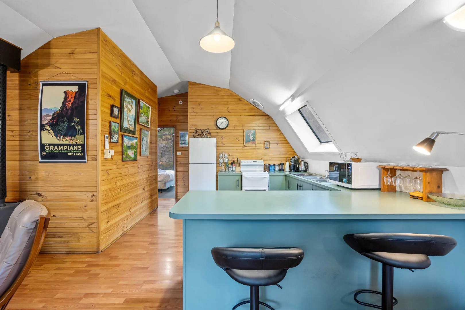 Additional image 4 of 24 High Road, Halls Gap VIC 3381