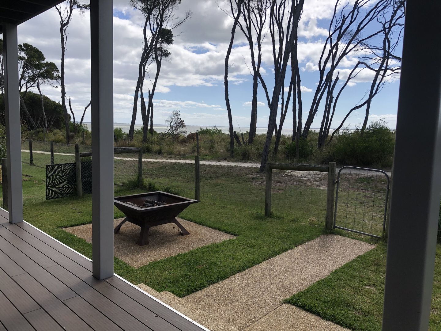 14 LE GRAND COURT, Loch Sport VIC 3851, Image 2