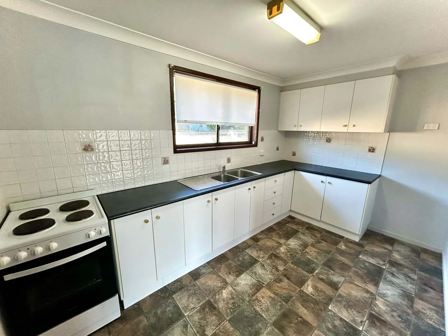 Additional image 3 of 1/19 Burilla Street, Tamworth NSW 2340