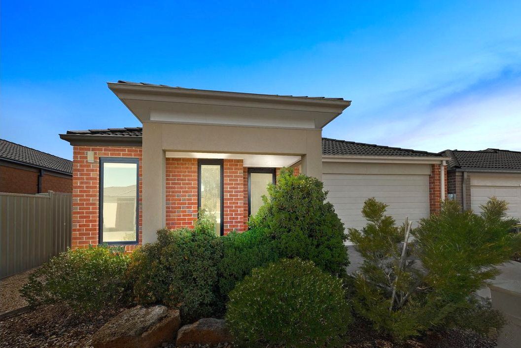 4 bedrooms House in 14 Rous Street WYNDHAM VALE VIC, 3024