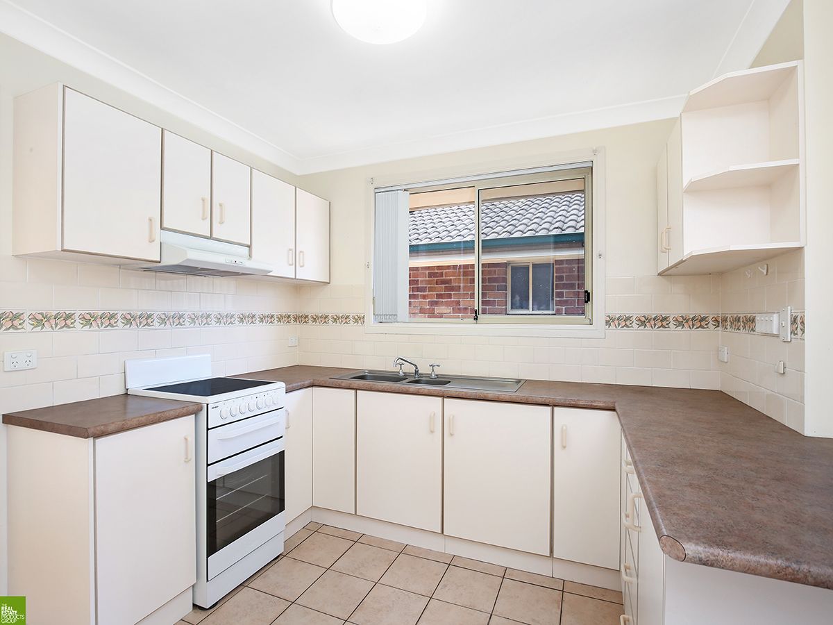 10/2a Jobson Avenue, Mount Ousley NSW 2519, Image 2
