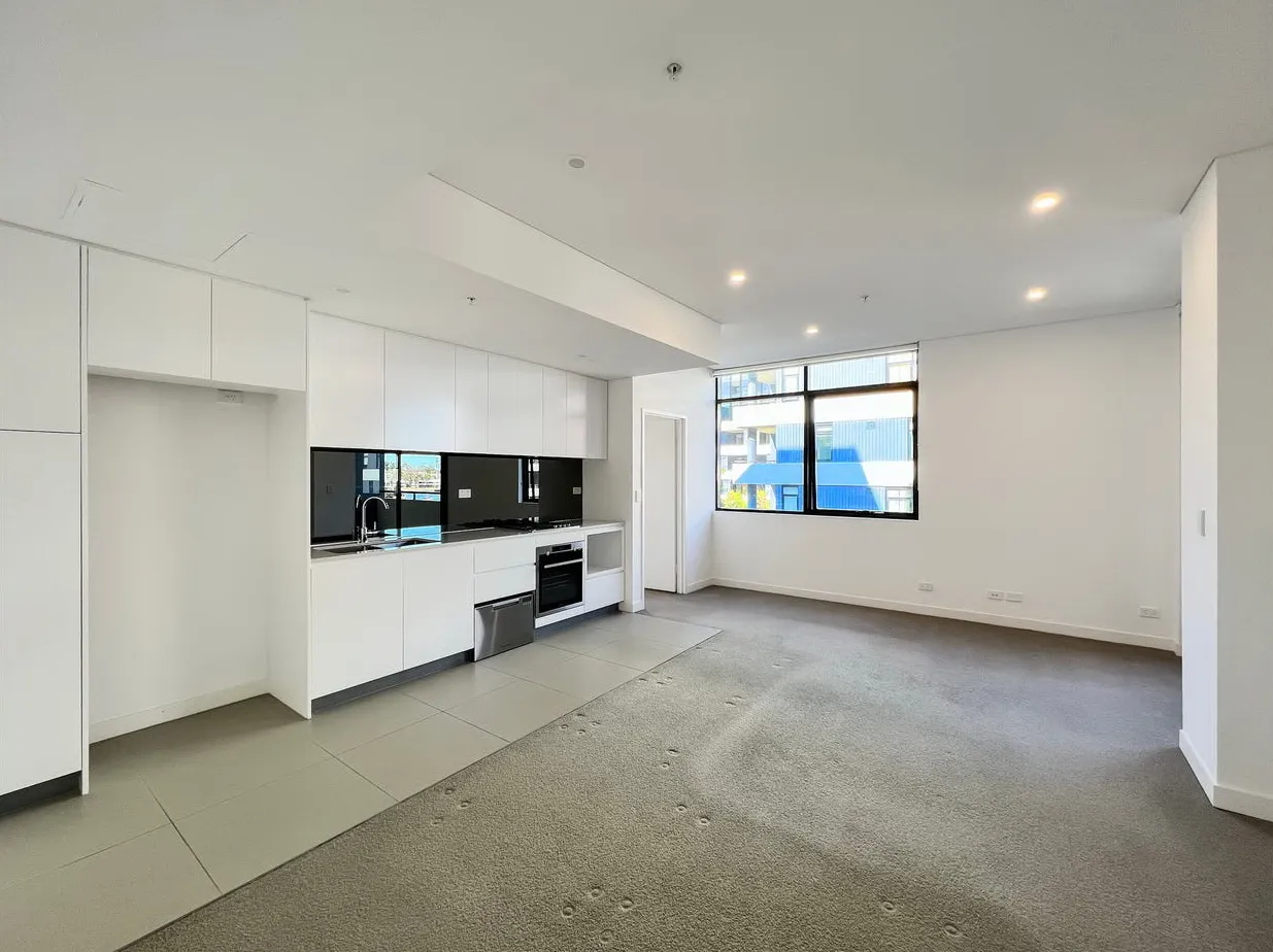 Lancaster SHEPHERDS BAY 2 Bedrooms Apartment !, Meadowbank