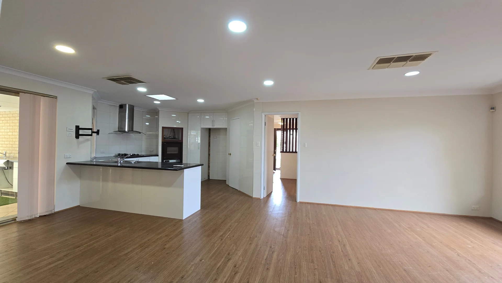 Additional image 7 of 86 Kilkenny Cir, Waterford WA 6152