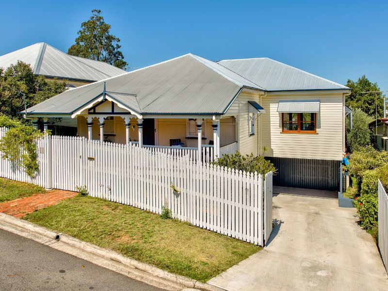 11 O'Connell Place, Red Hill QLD 4059 House For Rent Domain