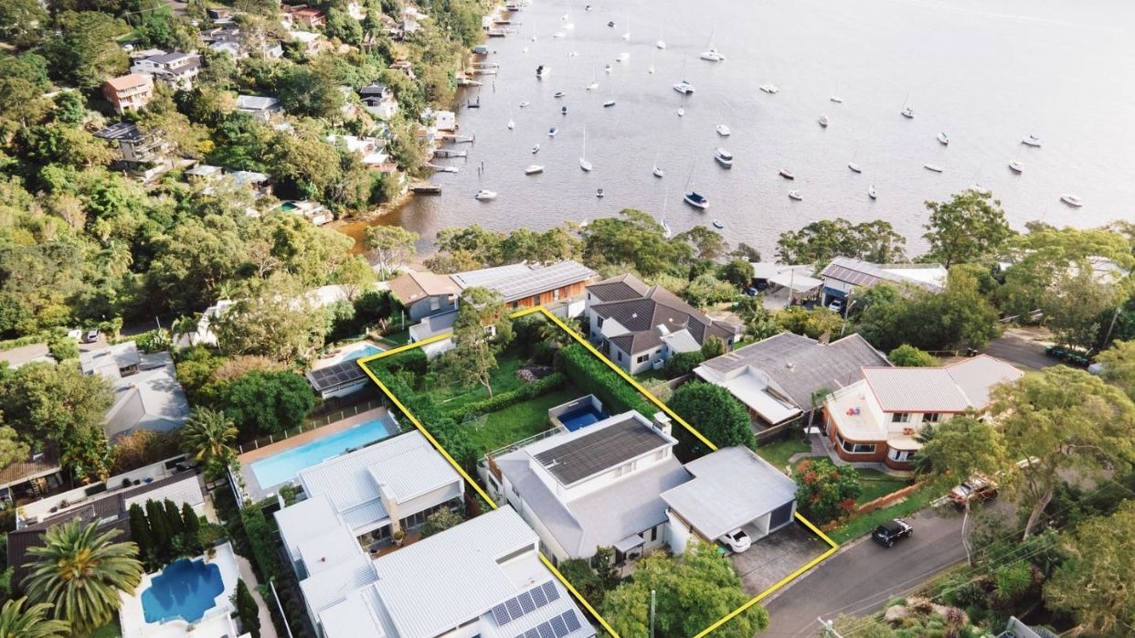 6 bedrooms House in 17 Jenner Street SEAFORTH NSW, 2092