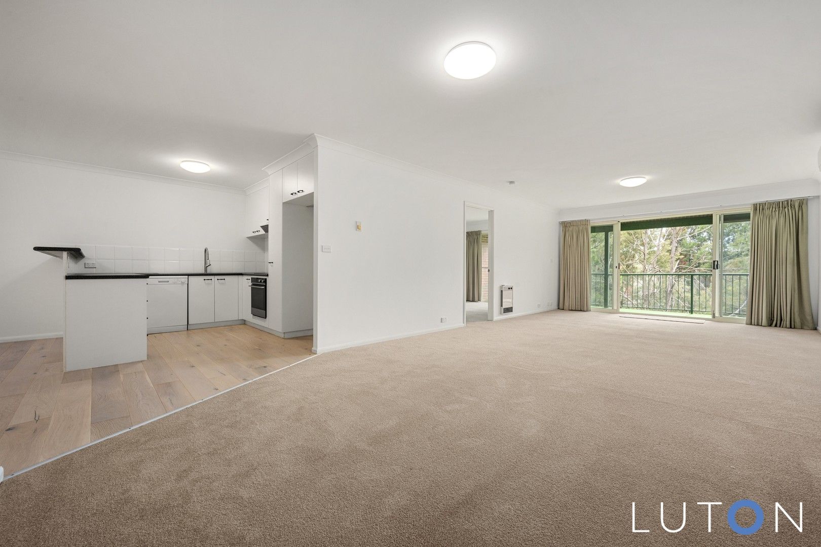 16/112 Baldwin Drive, Kaleen ACT 2617, Image 0