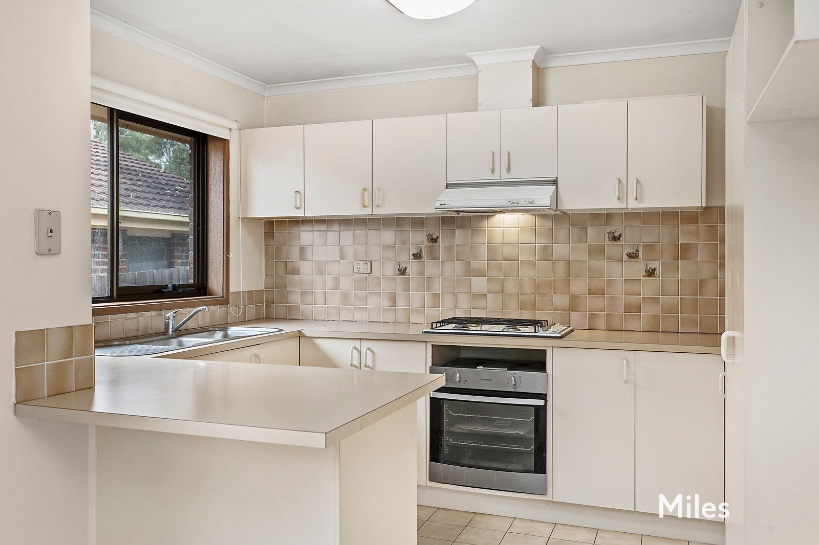 10/55-57 Broadford Crescent, Macleod VIC 3085, Image 2