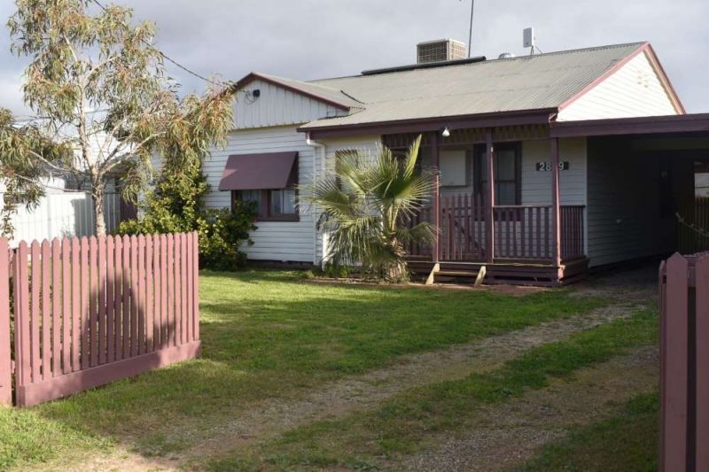 3 bedrooms House in 2809 Eleventh St IRYMPLE VIC, 3498