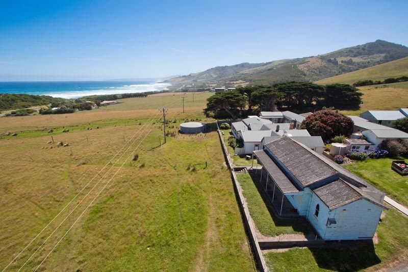 4990 Great Ocean Road, APOLLO BAY VIC 3233, Image 2