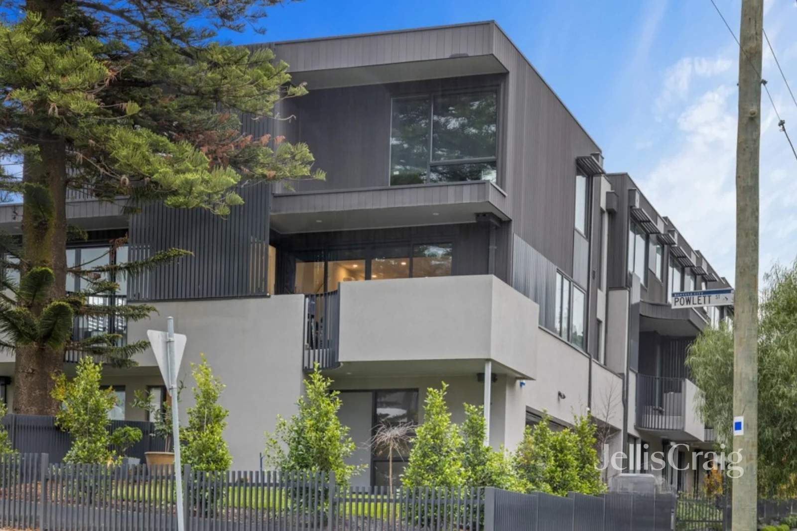 19 Powlett Street, Heidelberg VIC 3084