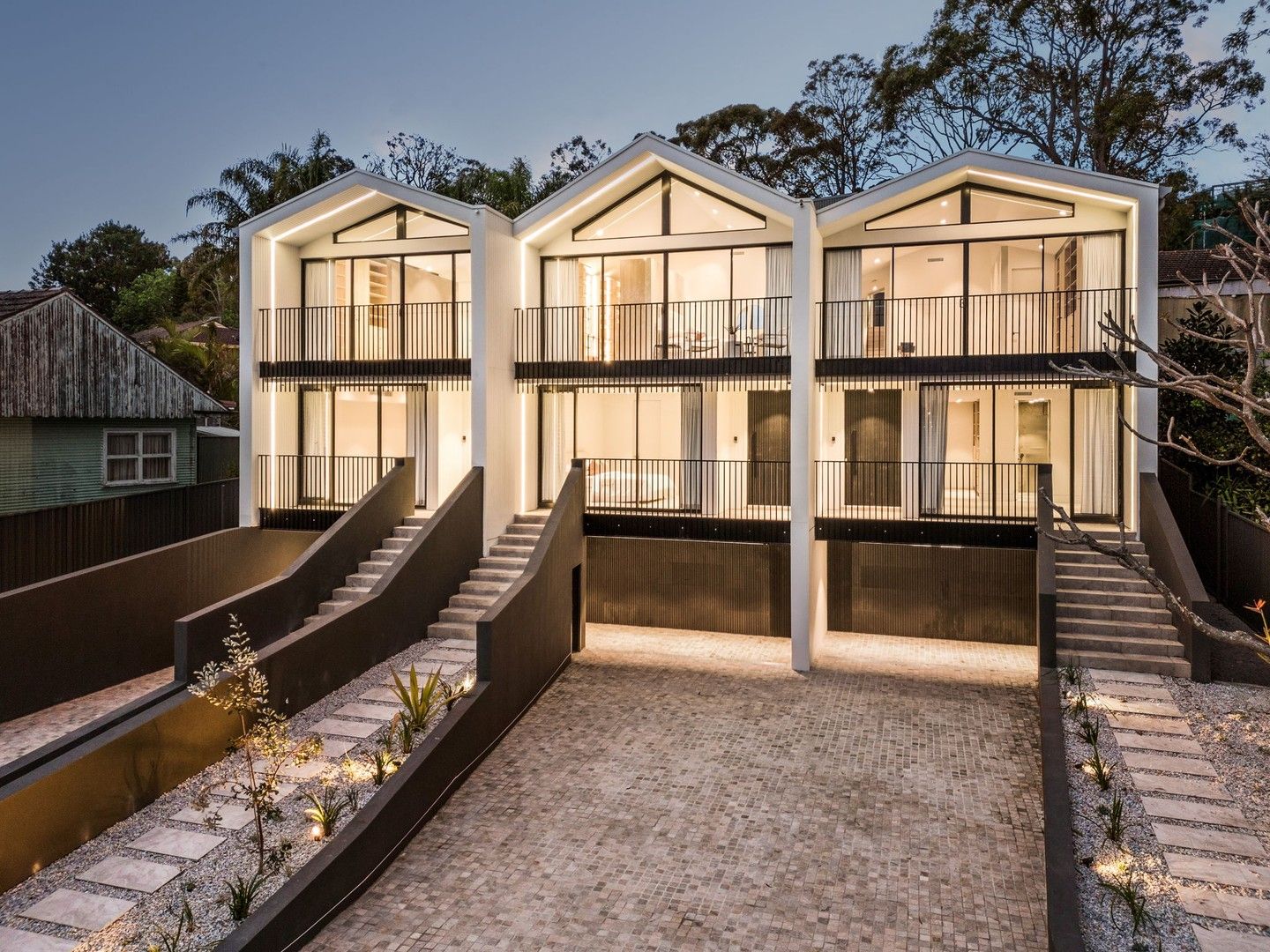 4 bedrooms Duplex in 70c Edward Street SYLVANIA NSW, 2224