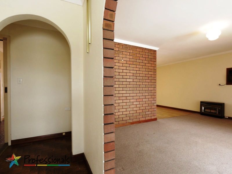 2/12 Opal Place, RIVERTON WA 6148, Image 1