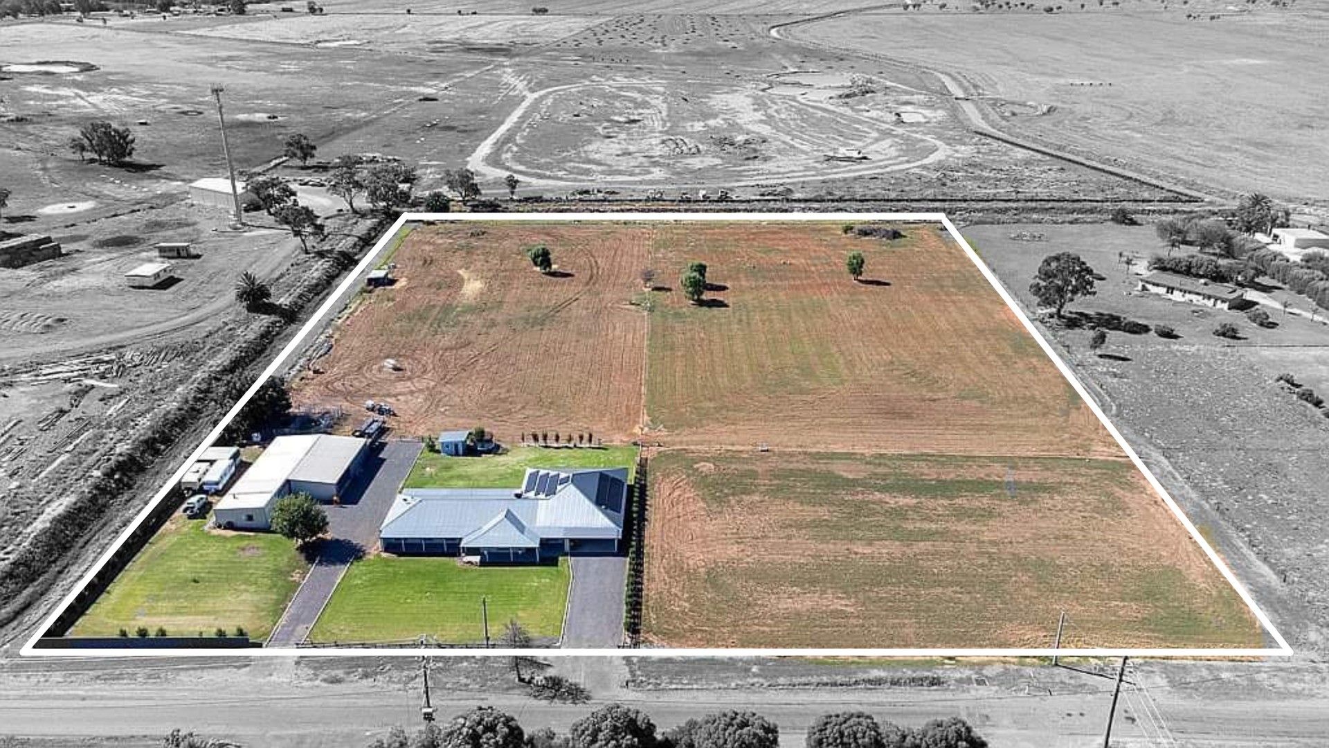 5 bedrooms House in 400 Petersham Road LEETON NSW, 2705