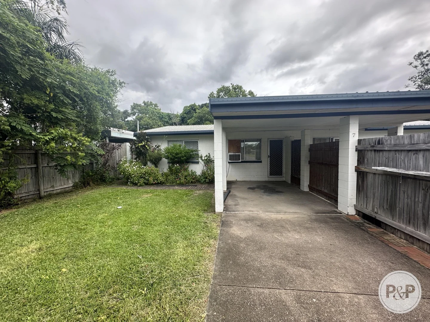 Primary image of 1/7 Maria Street, Rasmussen QLD 4815