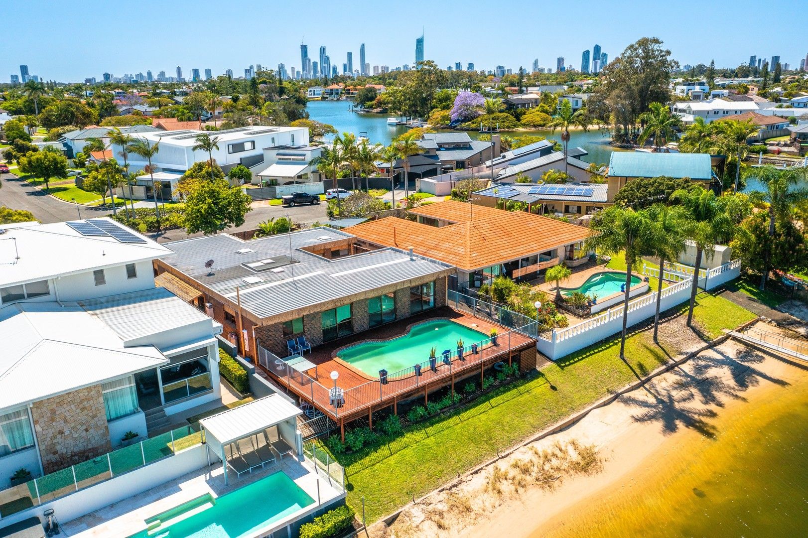 13 River Crescent, Broadbeach Waters QLD 4218, Image 0