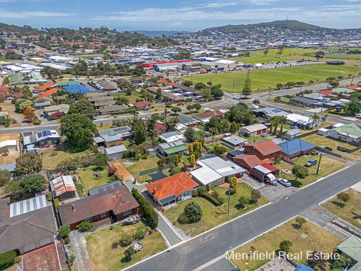 13 Geake Street, Spencer Park WA 6330, Image 2