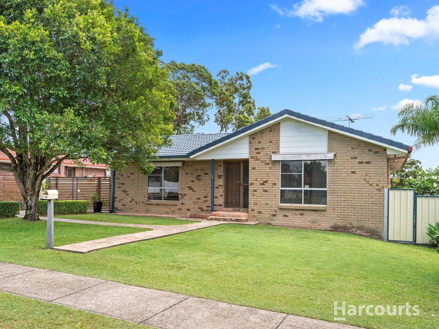 36 Mayfair Drive, Browns Plains QLD 4118, Image 2