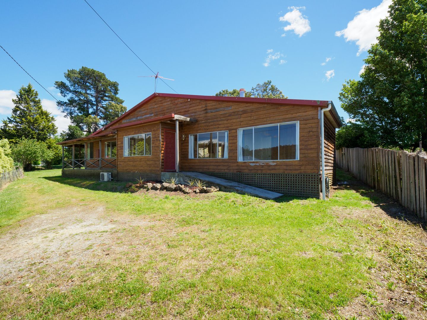 89 Gravelly Beach Road, Blackwall TAS 7275, Image 2