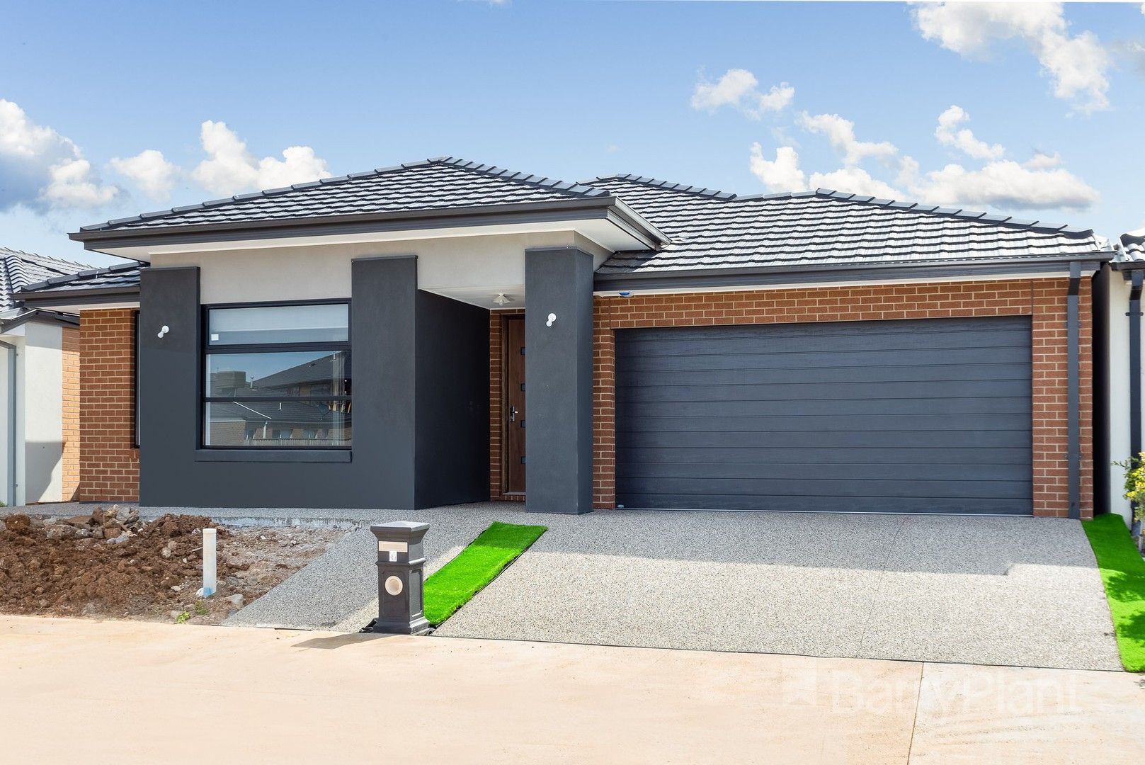 5 bedrooms House in 4 Rivington  Road POINT COOK VIC, 3030