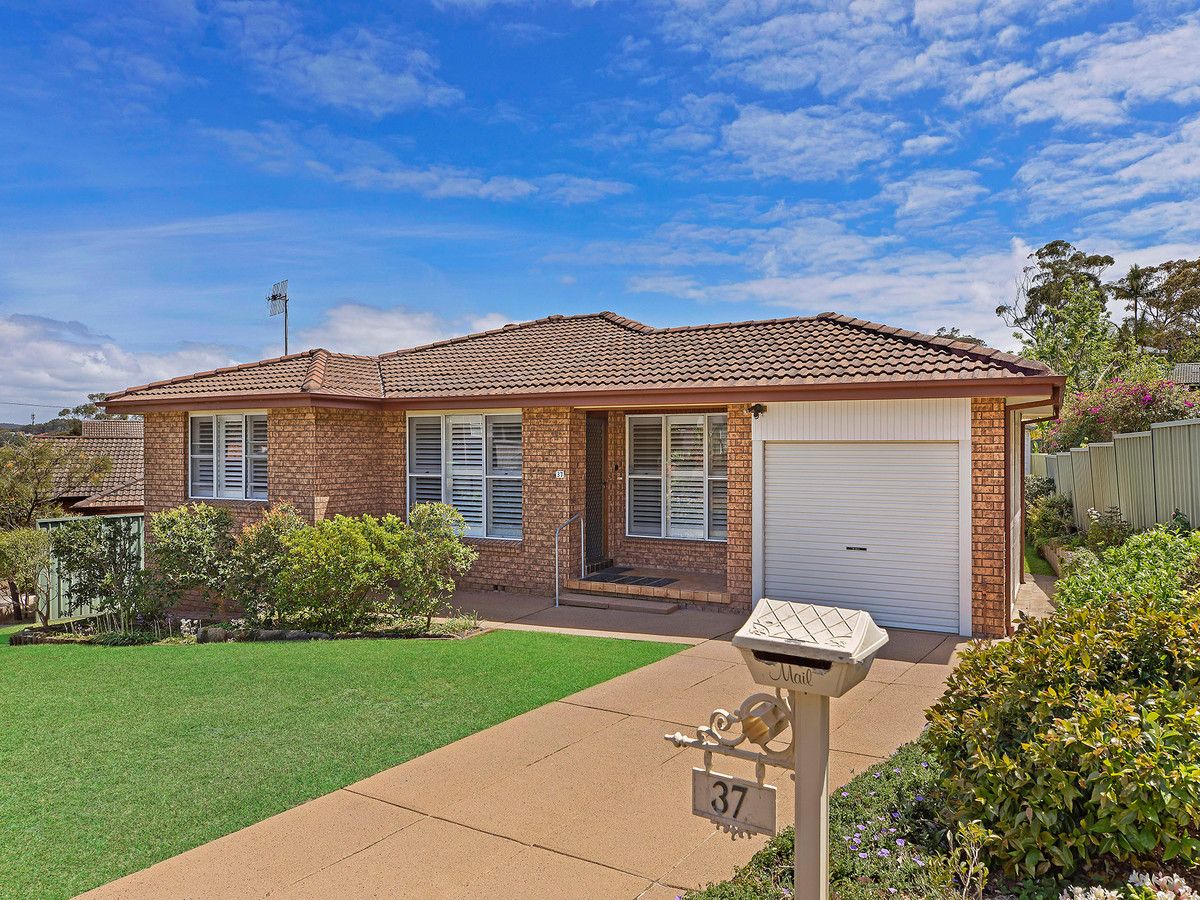 37 Waratah Street, Bateau Bay NSW 2261, Image 0