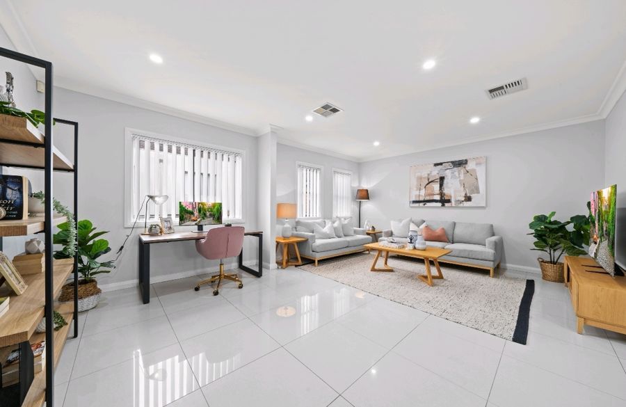 3 bedrooms Townhouse in 5/7-9 President Road KELLYVILLE NSW, 2155