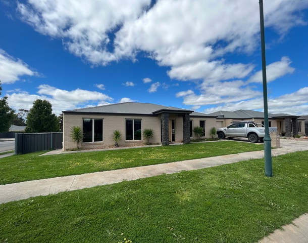 1 Inland Court, Maryborough VIC 3465