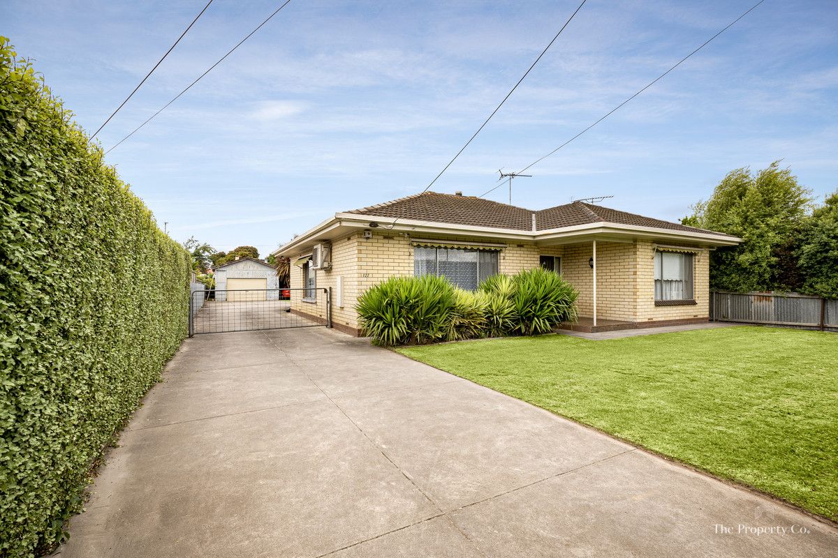 3 bedrooms House in 122 Jubilee Highway East MOUNT GAMBIER SA, 5290