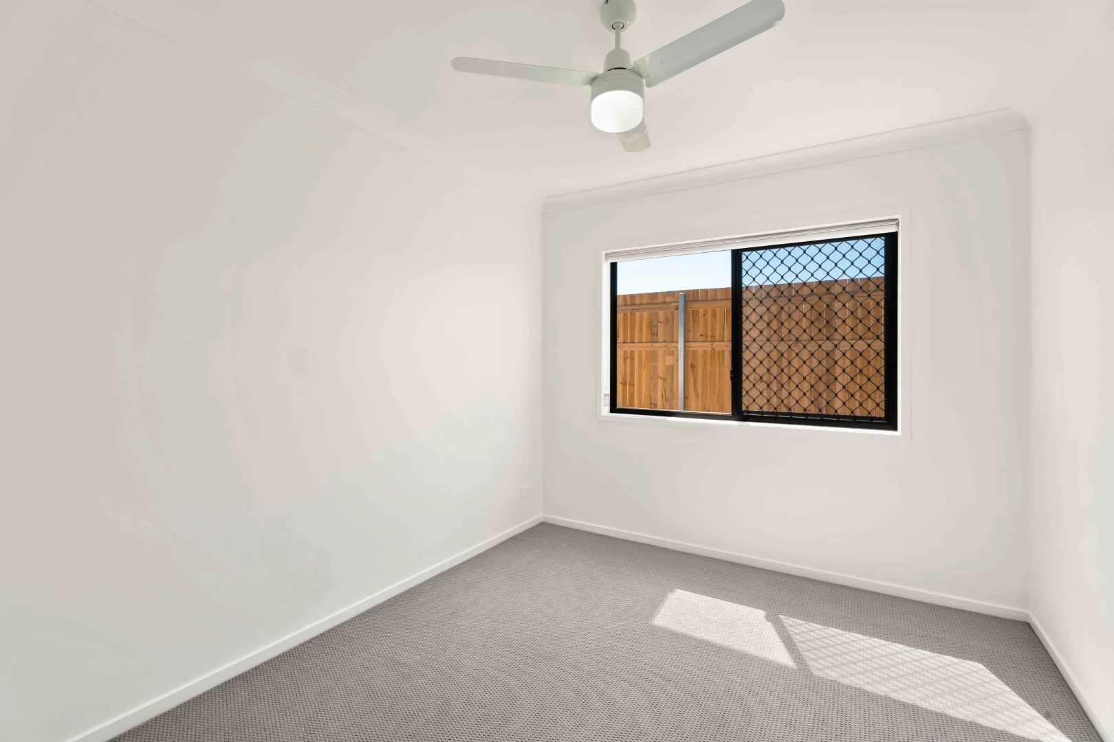 Additional image 8 of 2/15 Kehlet Street, Point Vernon QLD 4655