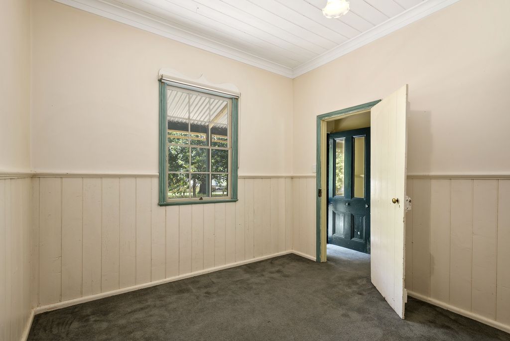 36 Wedge Street, Kyneton VIC 3444, Image 2