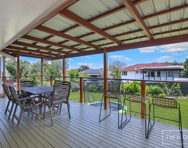 31 Pownall Crescent, Margate QLD 4019